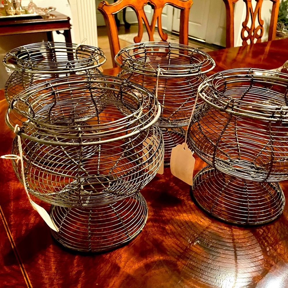 Four Wire Footed Planters/Containers (NWT)